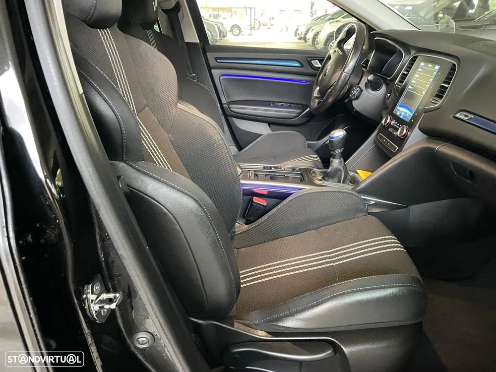 Renault Mégane Sport Tourer 1.5 Blue dCi GT Line - 23