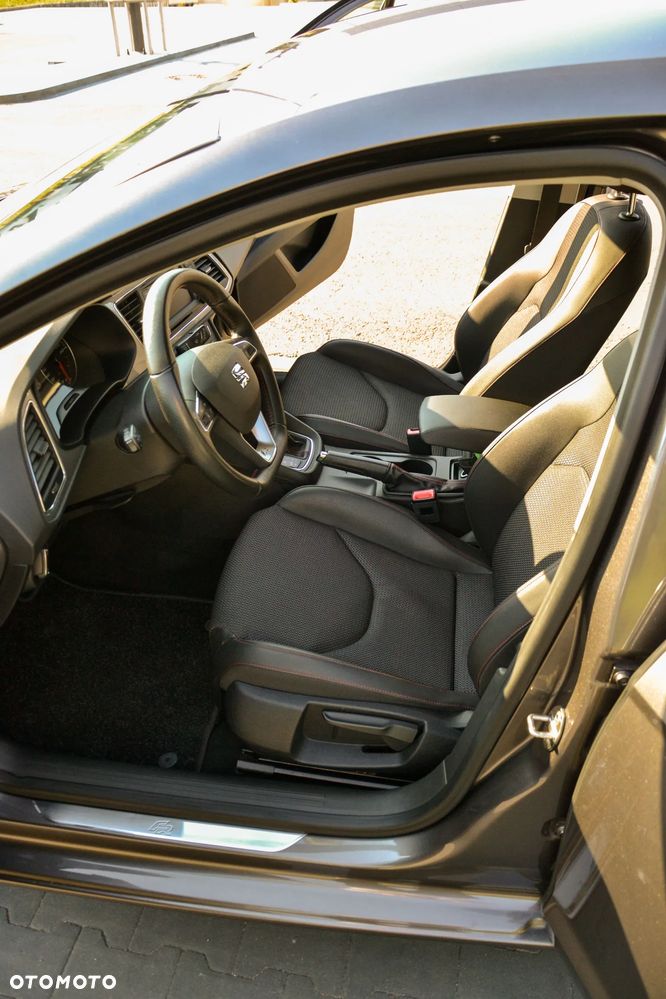 Seat Leon 1.8 TSI Start&Stop DSG FR - 21