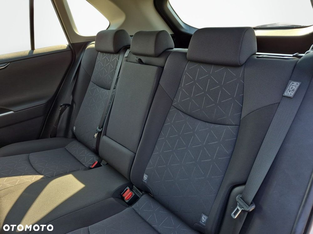 Toyota RAV4 - 13
