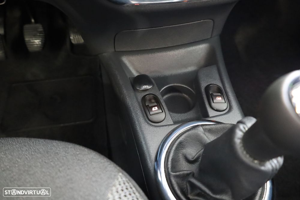 Citroën C2 1.1 RFM - 15