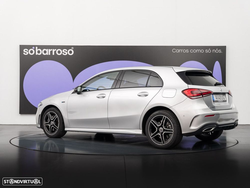 Mercedes-Benz A 250 e AMG Line - 4