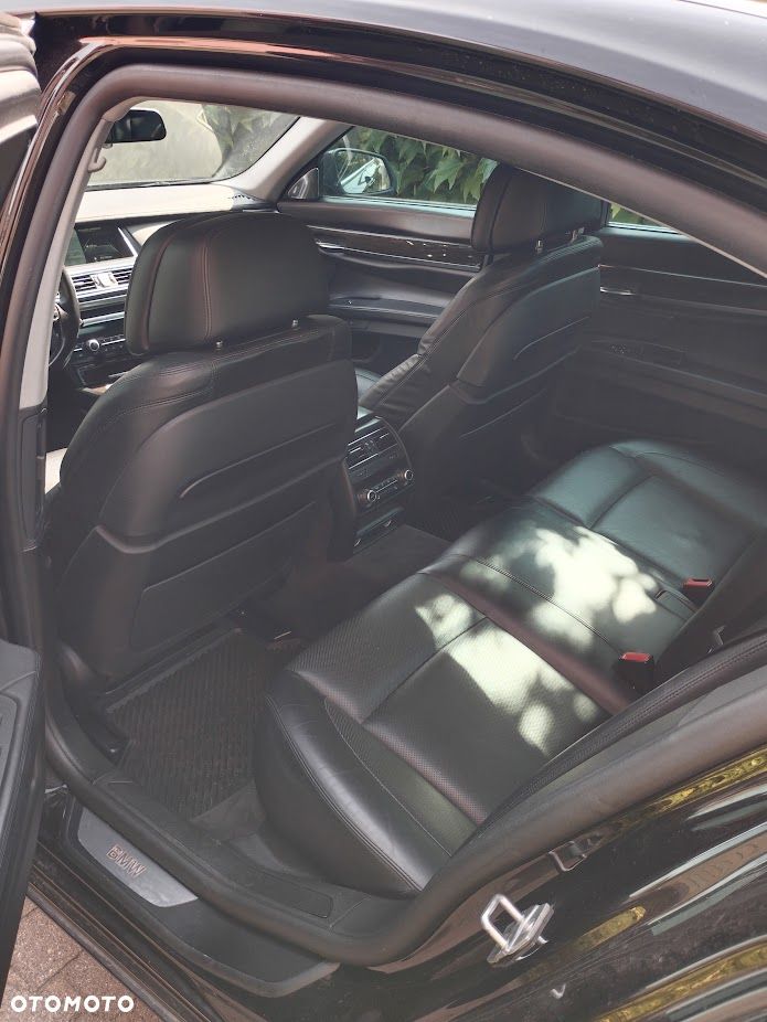 BMW Seria 7 740d xDrive - 5