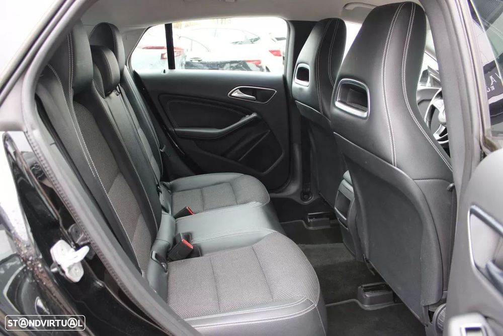 Mercedes-Benz CLA 180 d Shooting Brake Aut. - 4