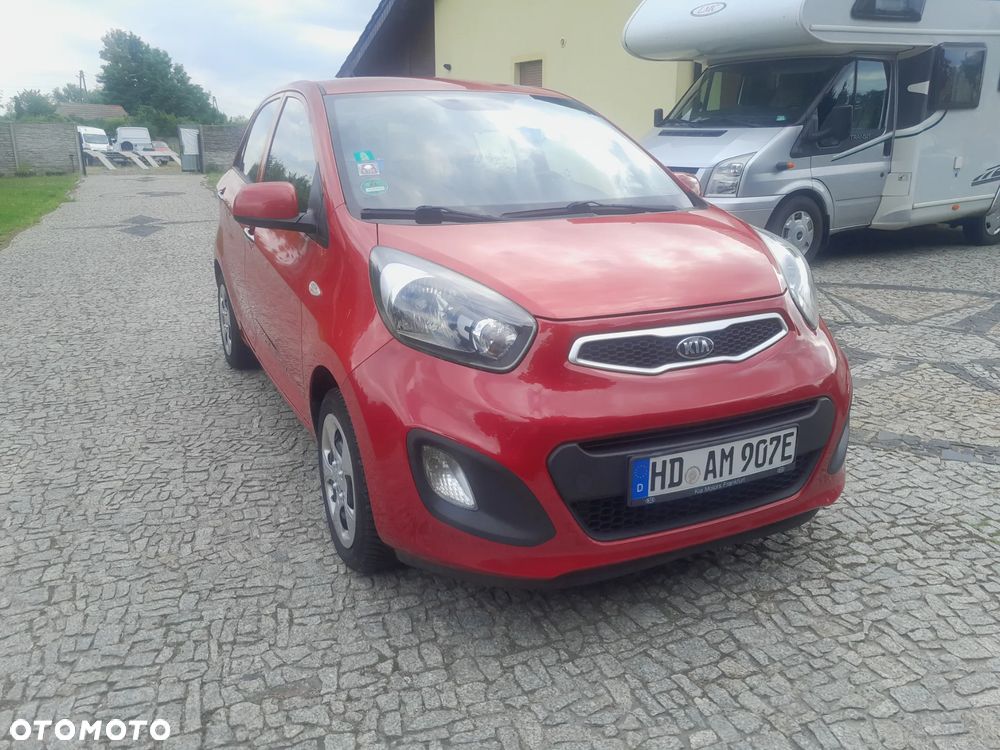 Kia Picanto 1.0 ISG Fifa World Cup Edition - 3