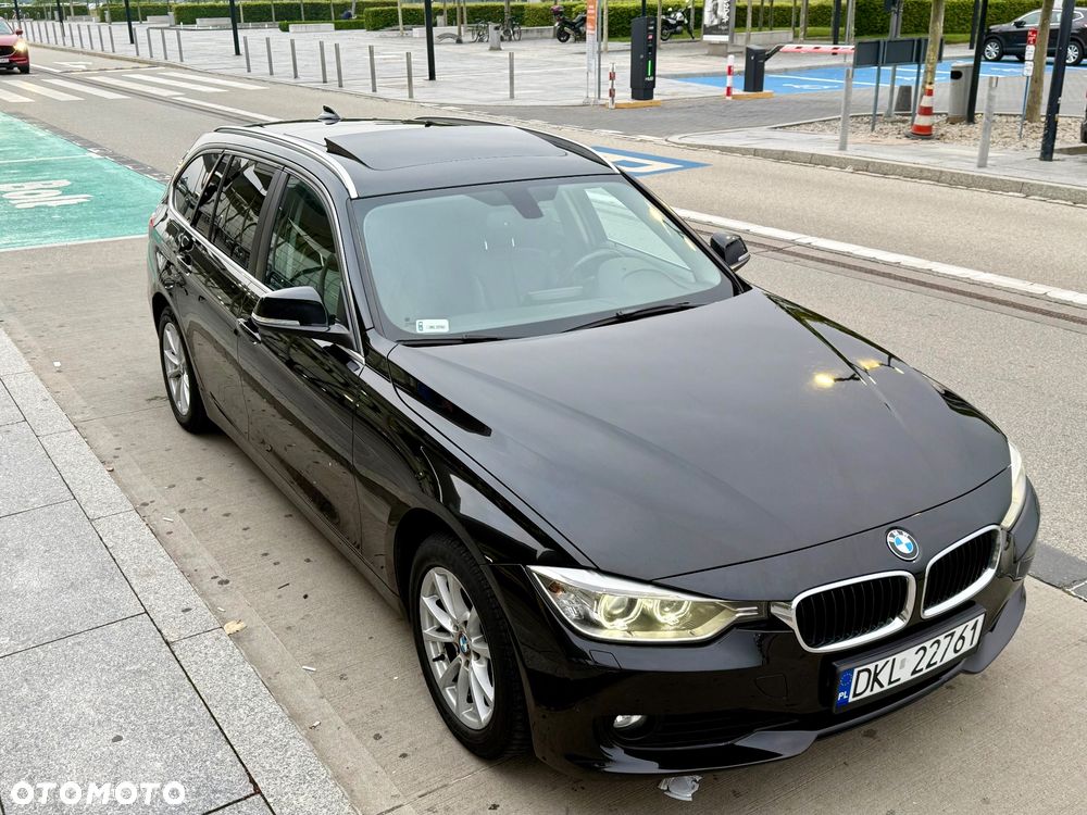 BMW Seria 3 320d Efficient Dynamics Edition - 30