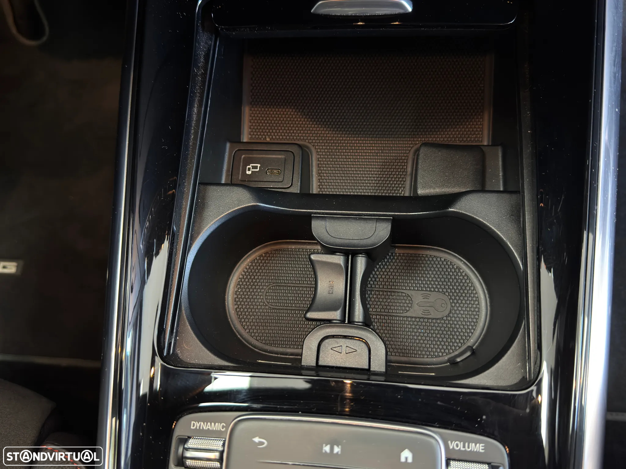 Mercedes-Benz GLA 250 e AMG Line - 22
