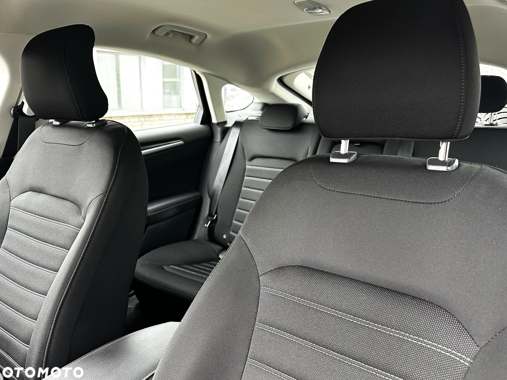 Ford Mondeo 2.0 EcoBlue Executive - 32