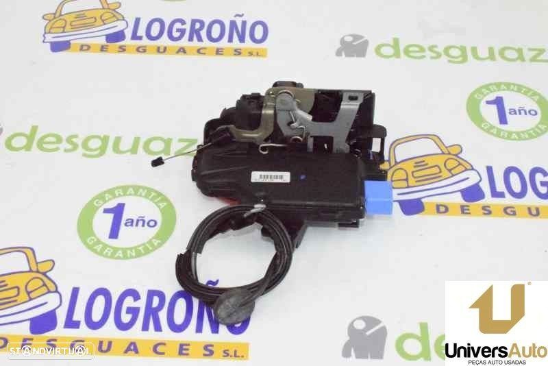 FECHADURA PORTA FRONTAL ESQUERDA VOLKSWAGEN GOLF V 2006 -3D1837015AP - 2