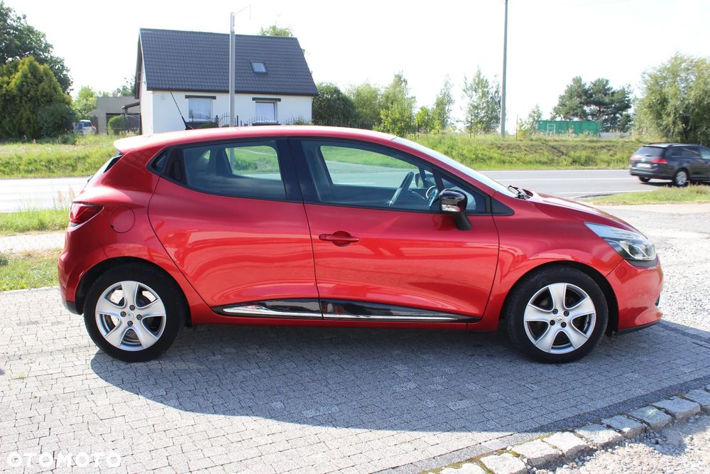 Renault Clio 0.9 TCe Alize - 10