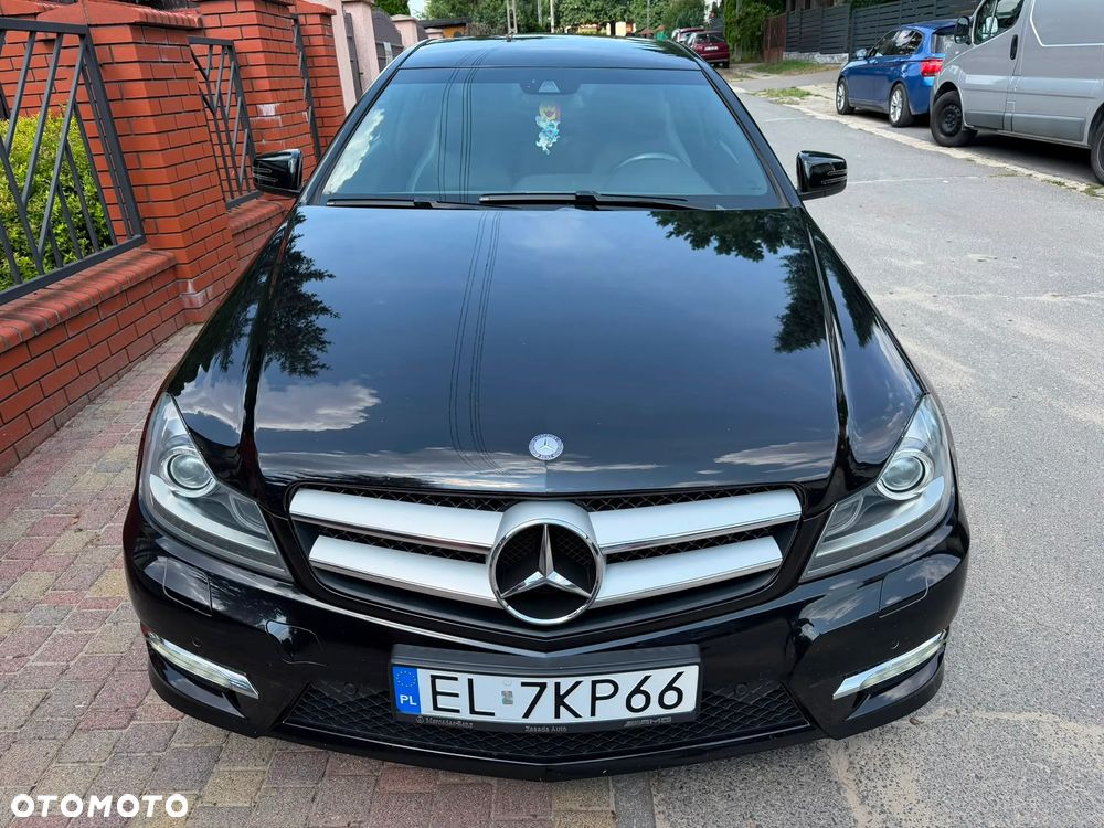 Mercedes-Benz Klasa C 180 - 11