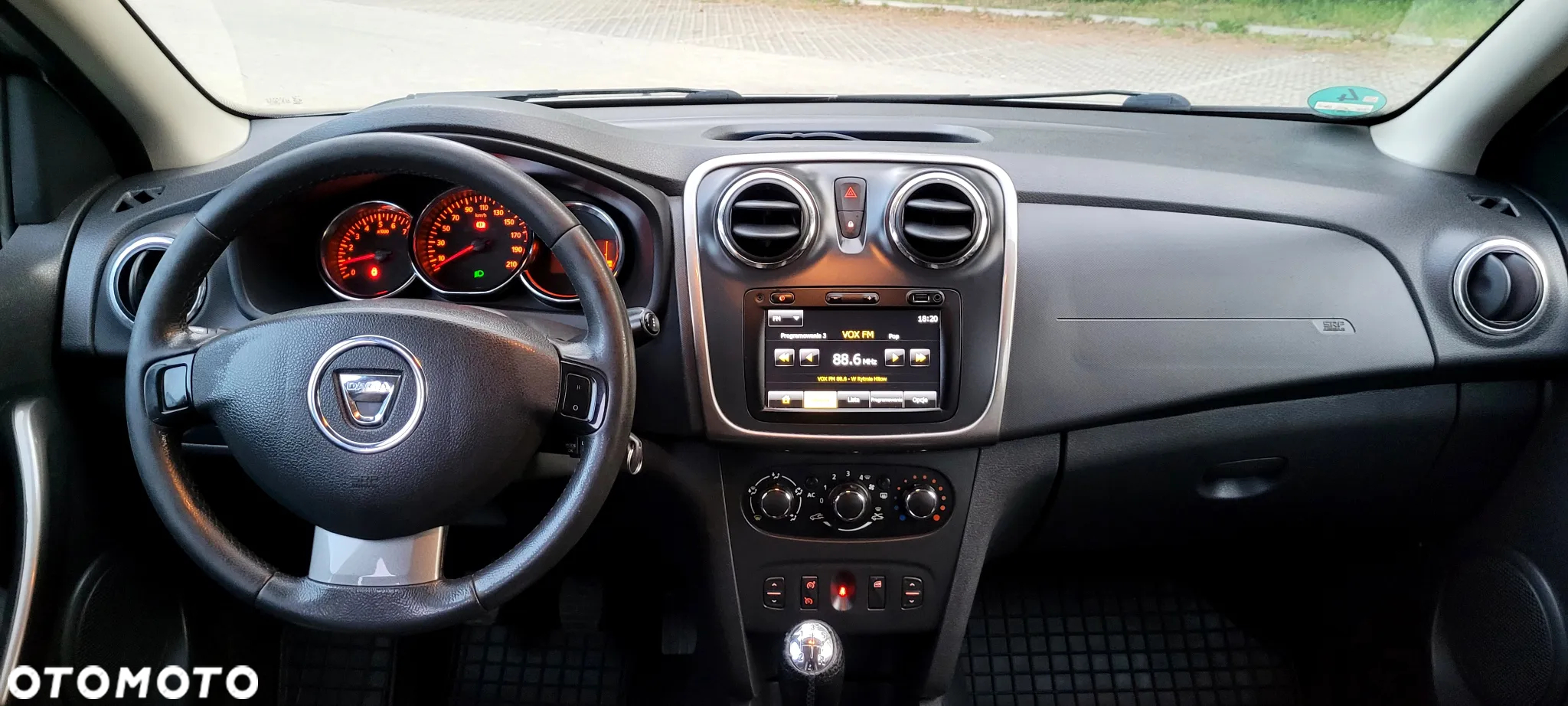 Dacia Sandero Stepway 0.9 TCe Laureate - 6