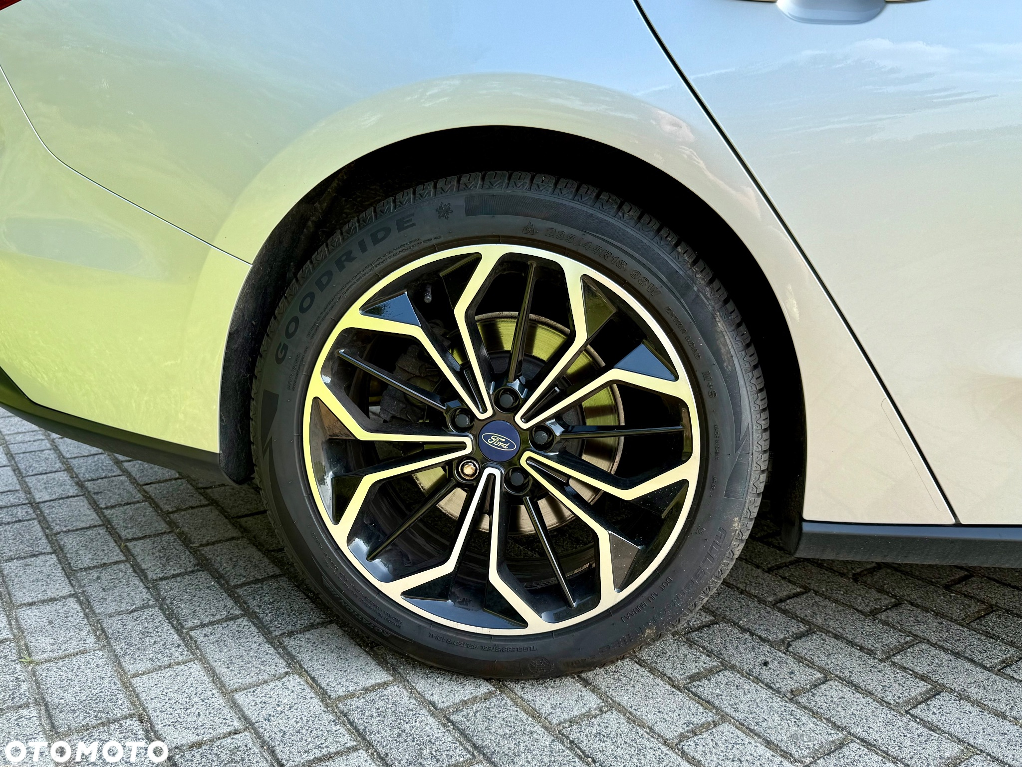 Ford Focus Turnier 1.5 EcoBlue Start-Stopp-System TITANIUM X - 15