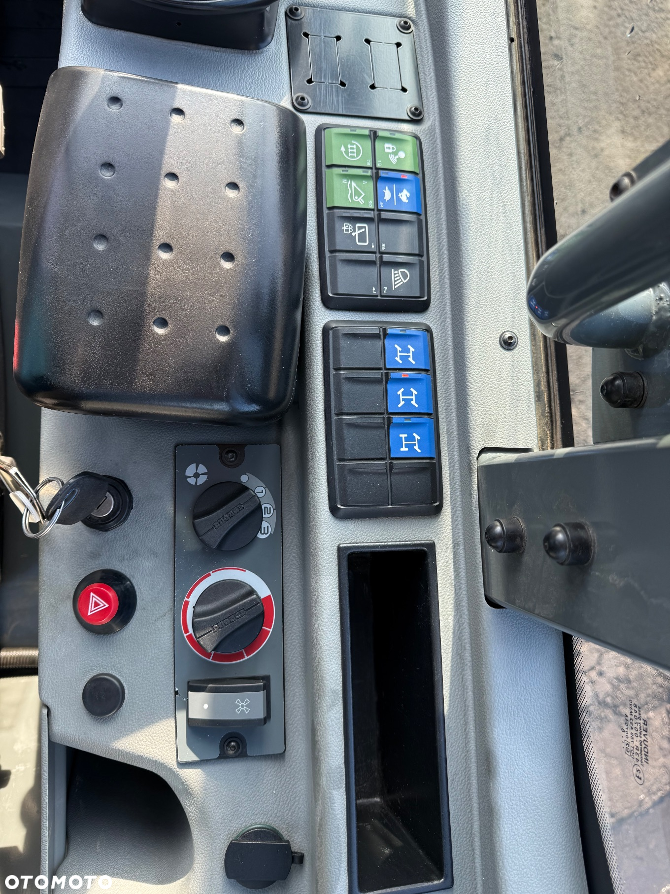 Kramer 5085 - 12