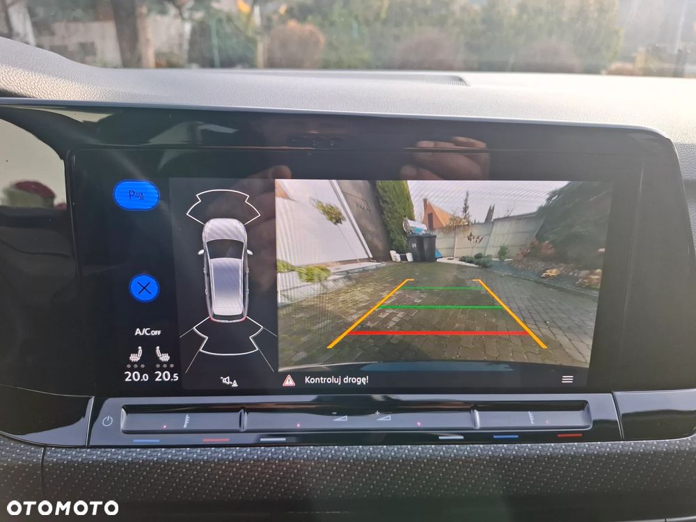 Volkswagen Golf 2.0 TDI SCR DSG R-Line - 29