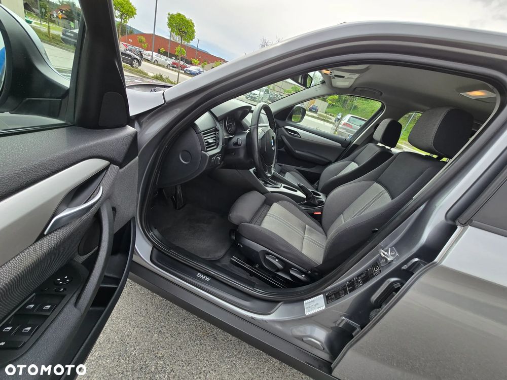 BMW X1 sDrive18d xLine - 8
