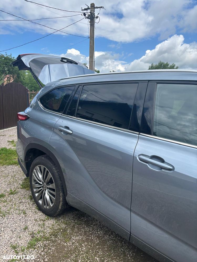 Toyota Highlander 2.5 L Dynamic Force 248CP Exclusive Pearly - 29
