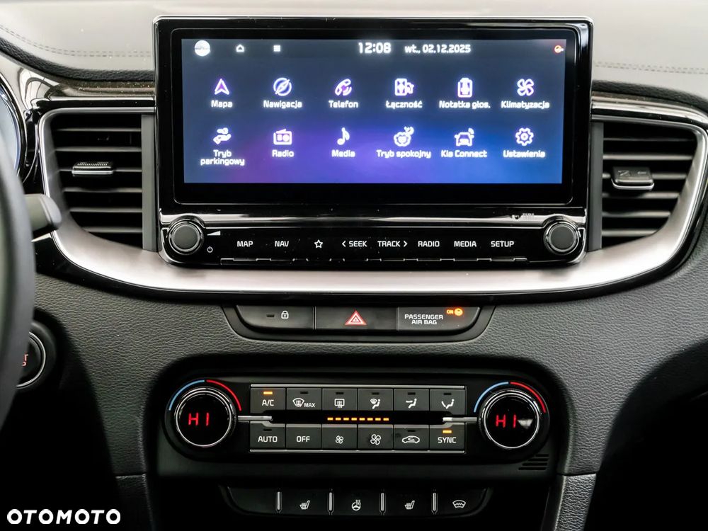 Kia XCeed 1.5 T-GDI Business Line DCT - 32