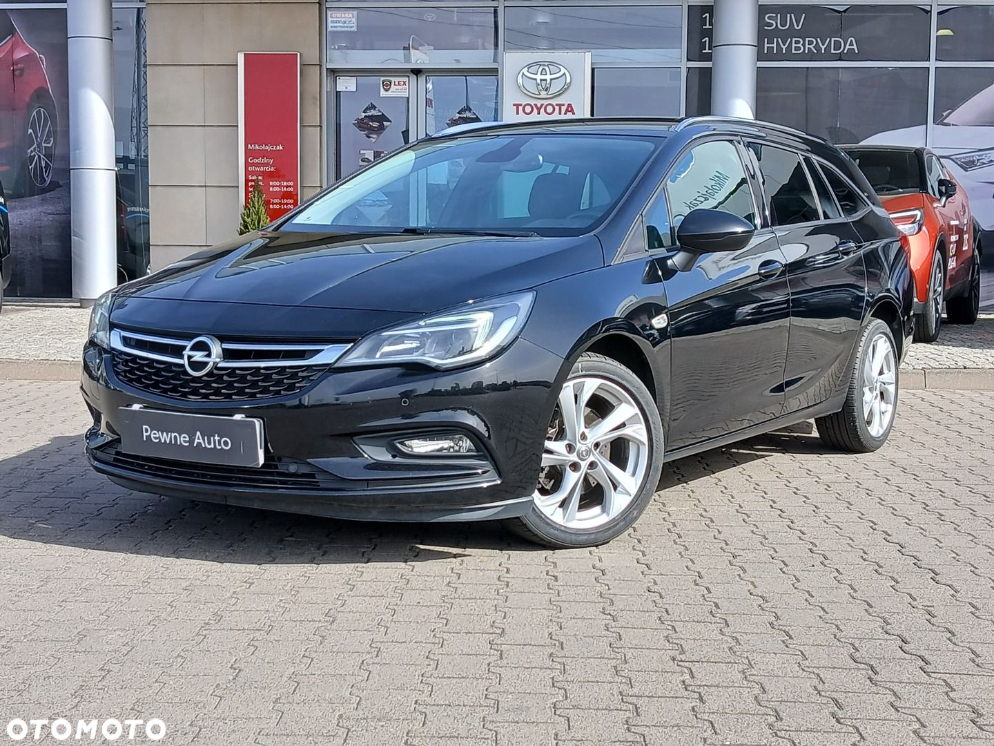 Opel Astra V 1.6 CDTI Dynamic S&S - 2