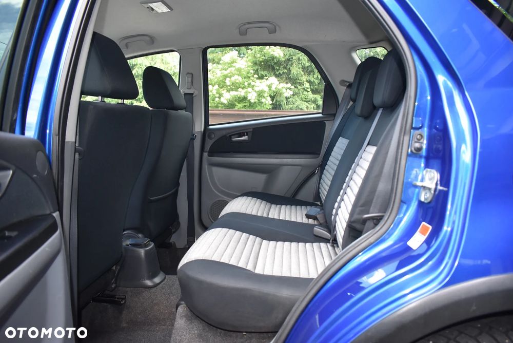 Suzuki SX4 1.6 VVT 4x4 Comfort - 21