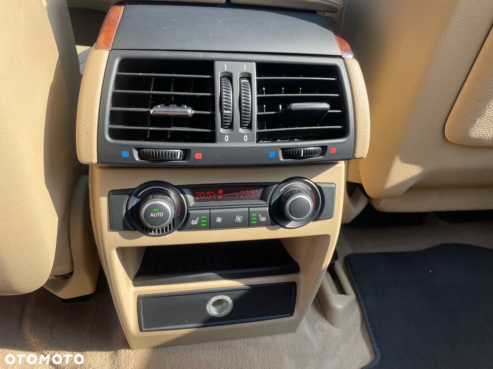 BMW X5 xDrive30d - 22