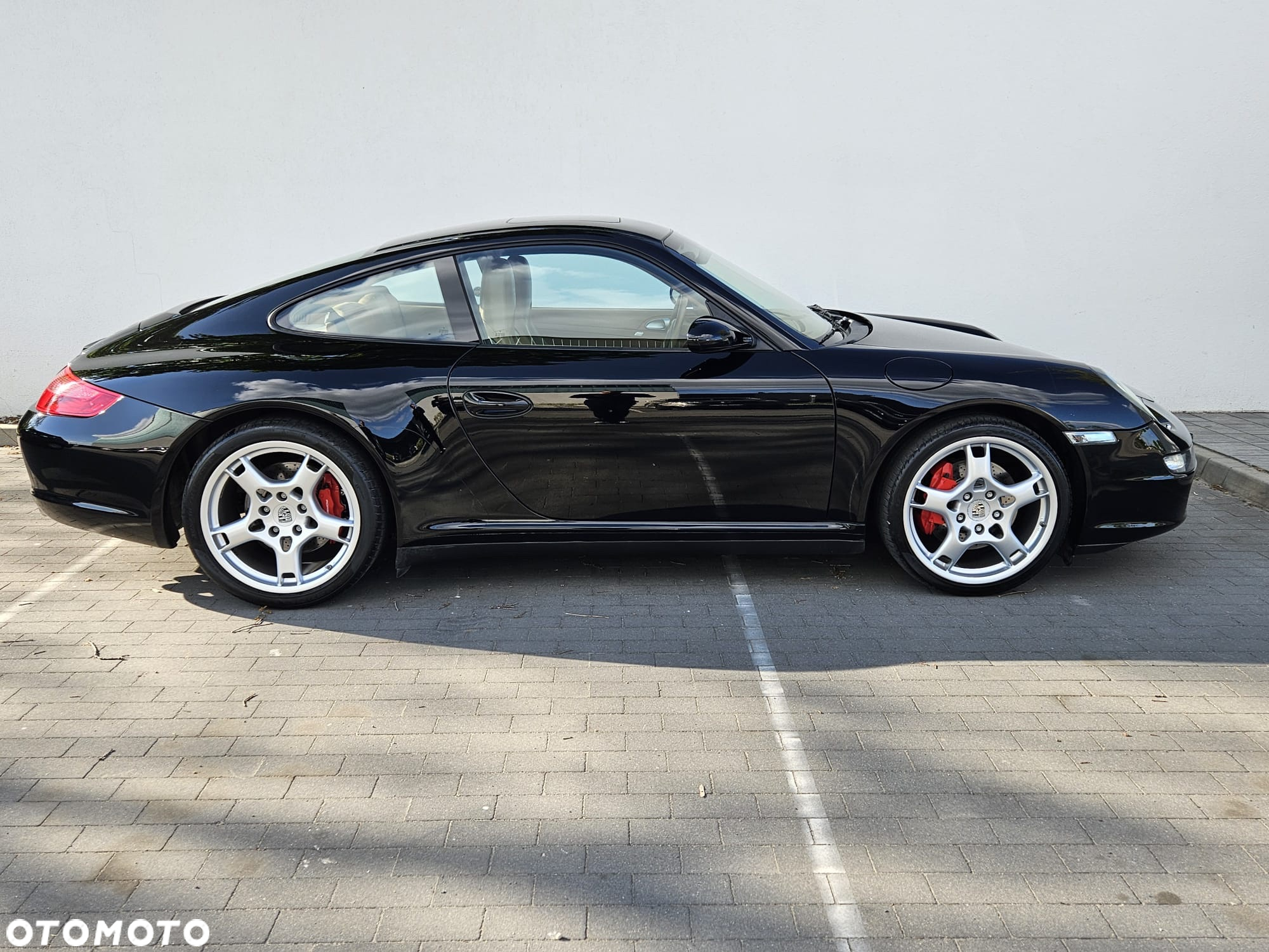Porsche 911 Carrera 4S - 19
