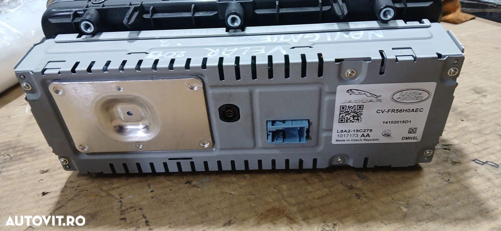 Display navigatie touchscreen RANGE ROVER VELAR an 2017-2024 cod  L8A2-19C279-AA - 3
