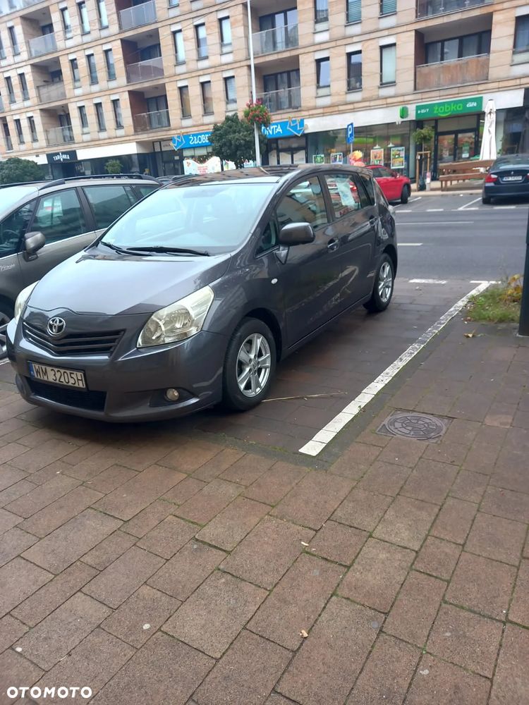 Toyota Verso 2.0 D-4D Sol - 1