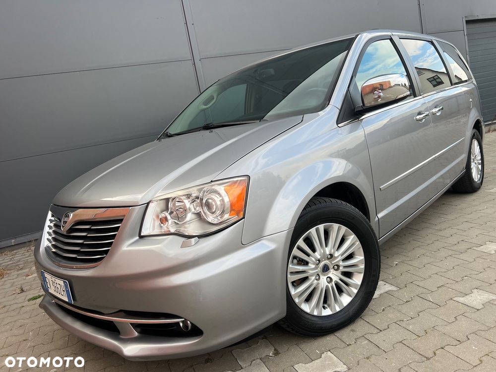 Lancia Voyager 2.8 Multijet 16v Platinum - 1