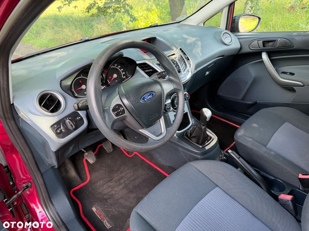 Ford Fiesta 1.25 SYNC Edition - 12