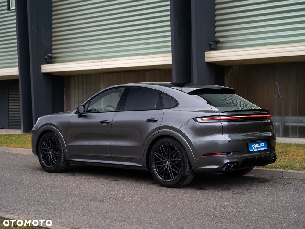 Porsche Cayenne - 3