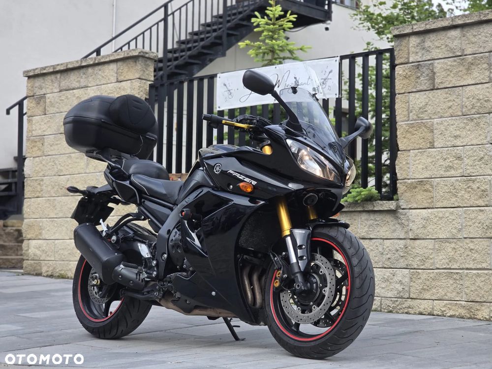 Yamaha FZ8 - 5