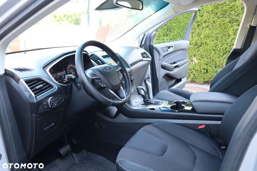 Ford Edge 2.0 TDCi Bi-Turbo 4x4 Titanium - 10