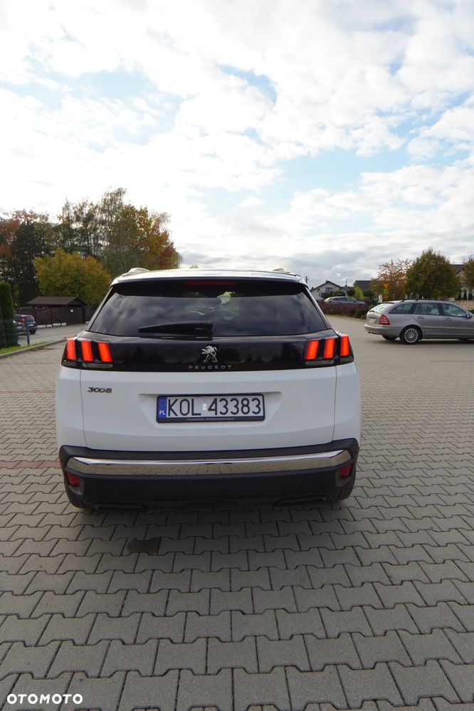 Peugeot 3008 2019 photo 4