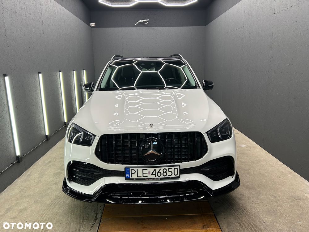 Mercedes-Benz GLE - 16