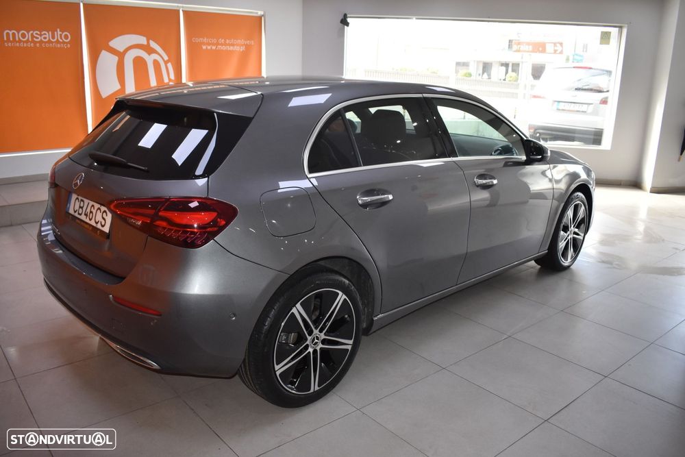 Mercedes-Benz A 250 - 12