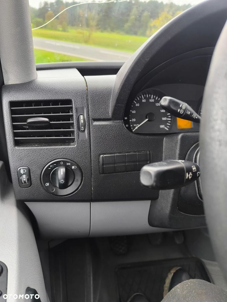 Mercedes-Benz Sprinter - 9