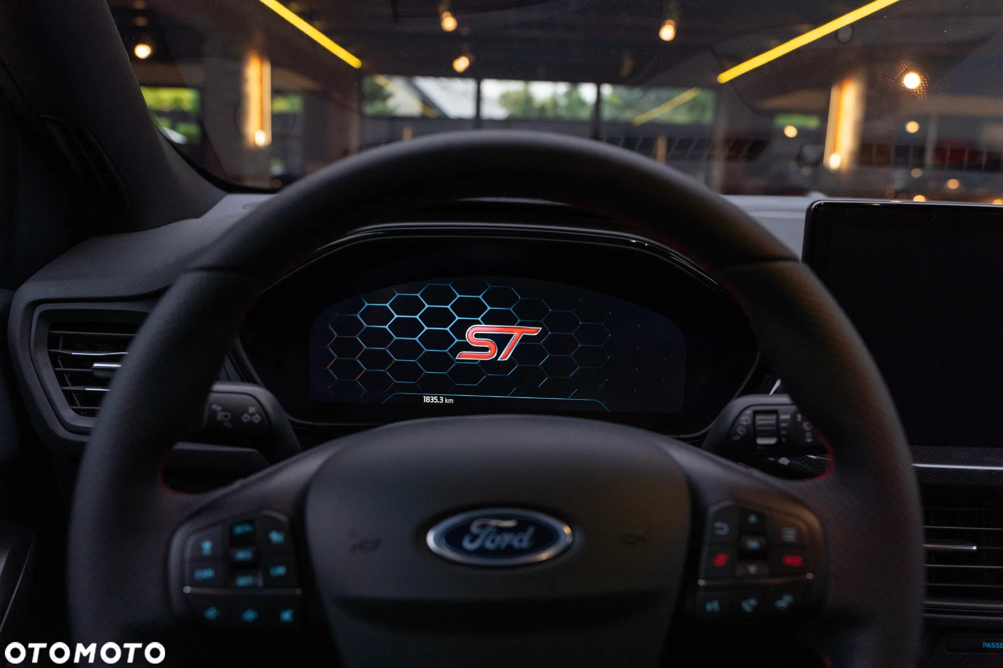 Ford Focus 2.3 EcoBoost ST - 15