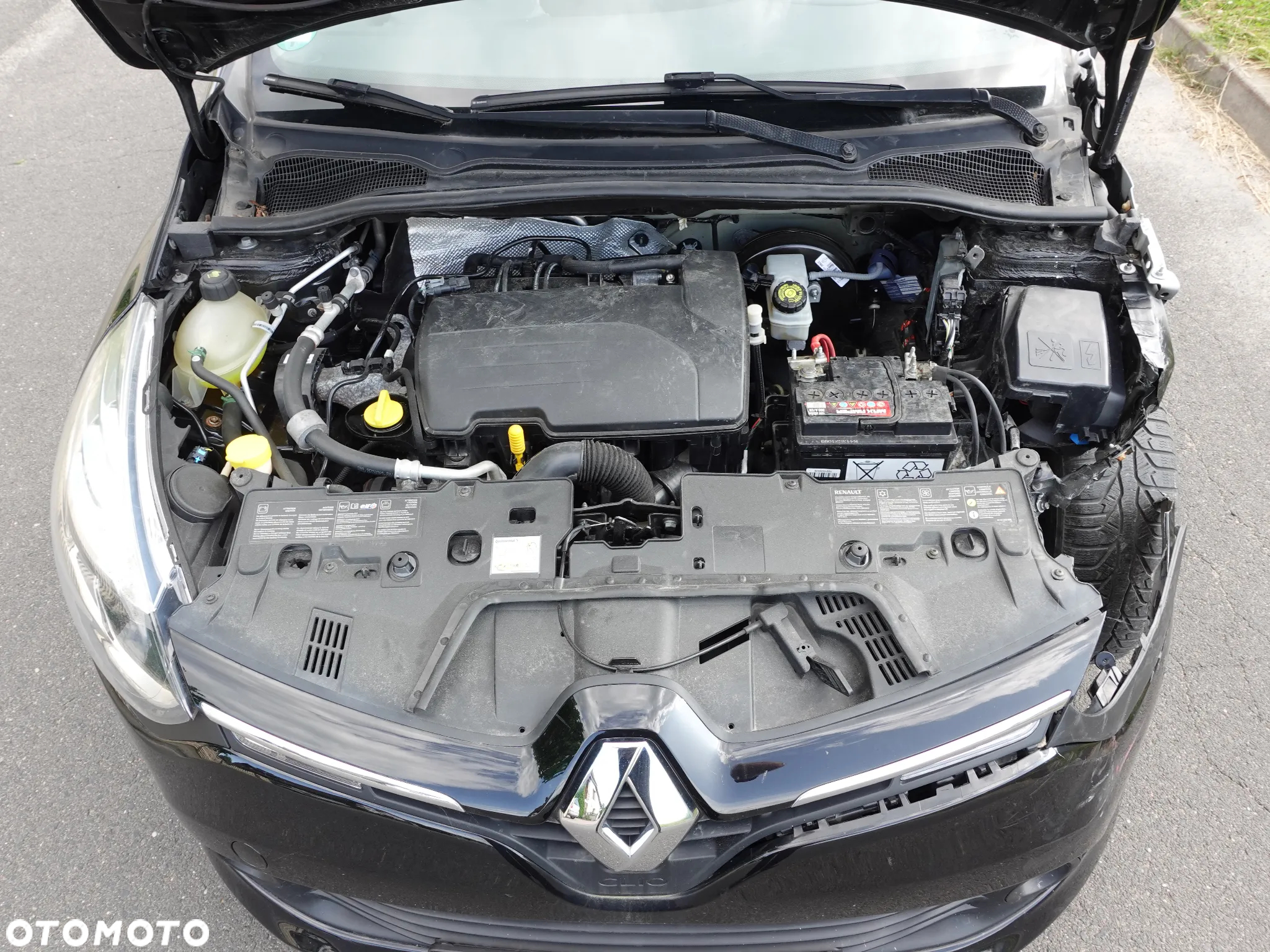 Renault Clio 1.2 16V 75 LIMITED - 4