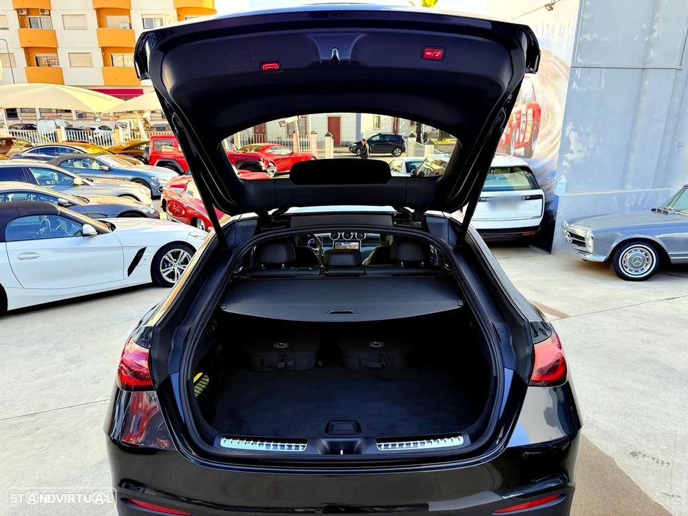 Mercedes-Benz GLC 300 de Coupe 4Matic - 36