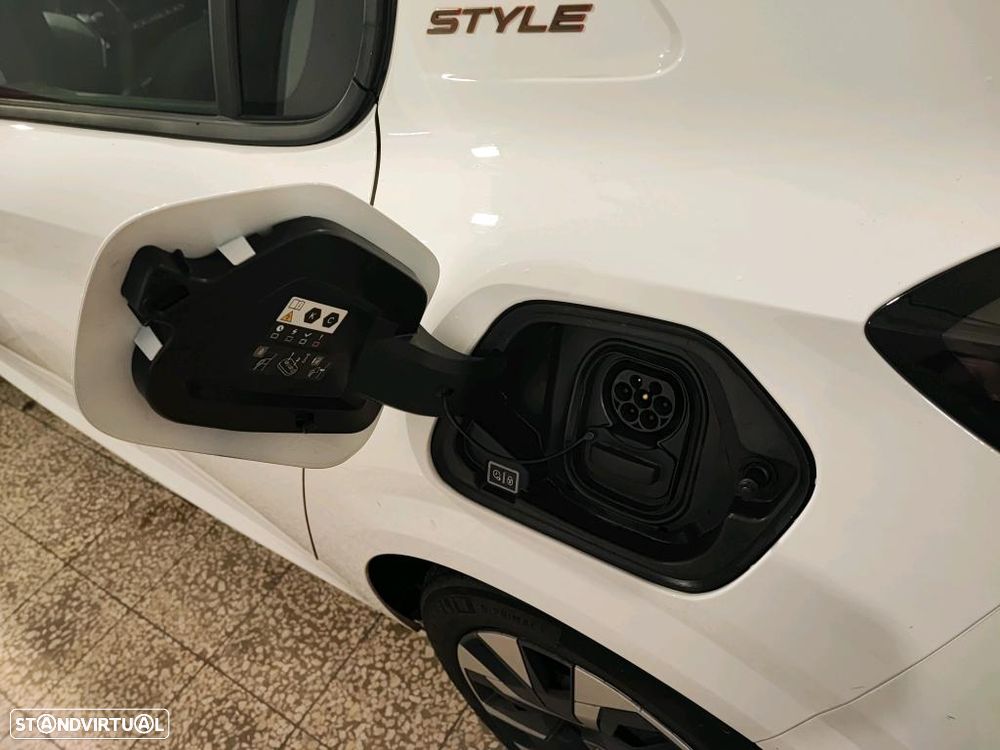 Peugeot e-208 50 kWh Style - 10