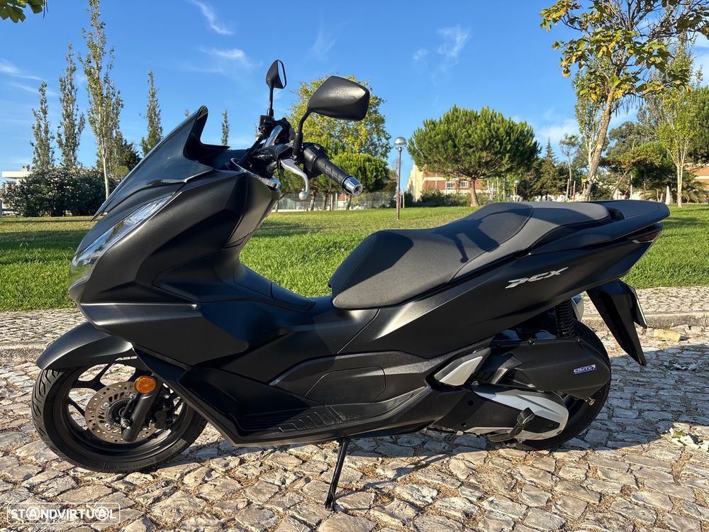 Honda PCX125 Black edition - 2