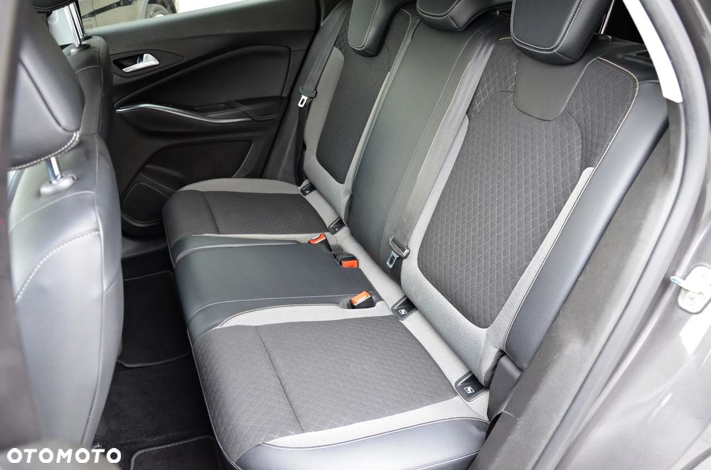 Opel Grandland X 1.2 Start/Stop Automatik Ultimate - 31