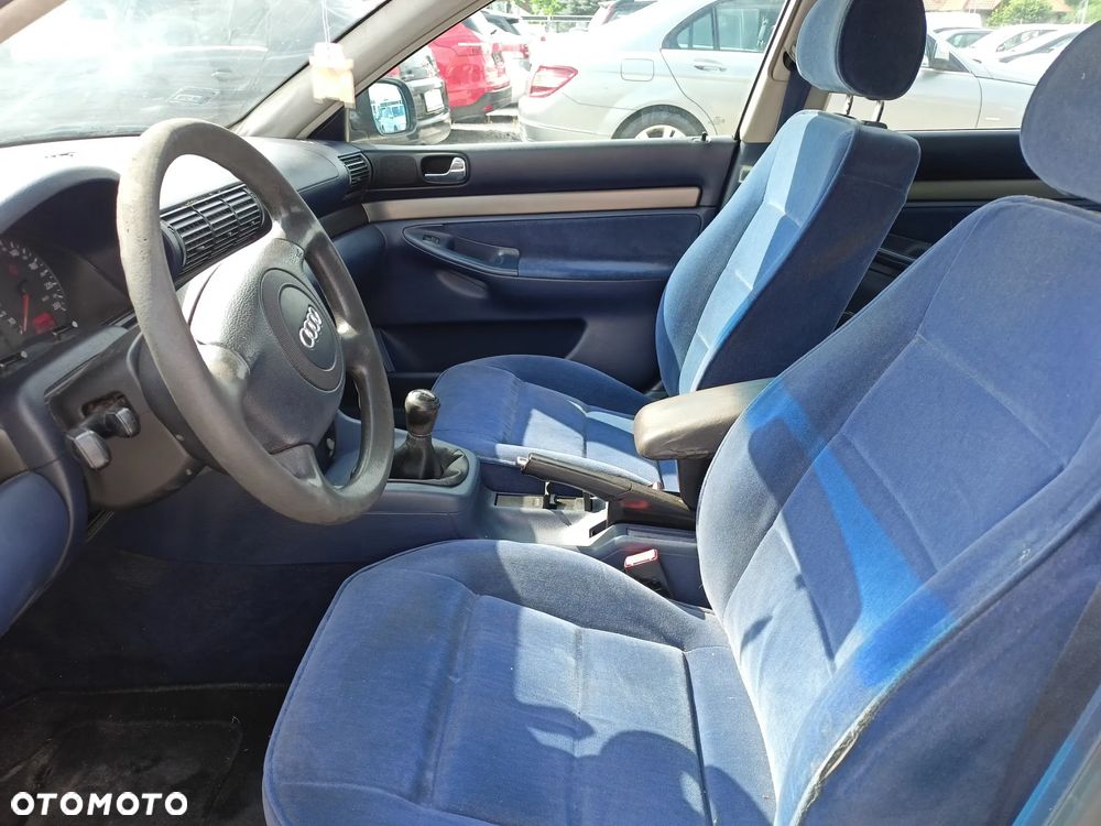 Audi A4 Limousine 1.9 TDI - 8