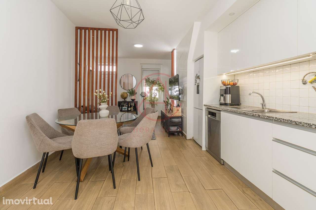 Moradia T2+1 com Logradouro 40m2 - Grande imagem: 3/31