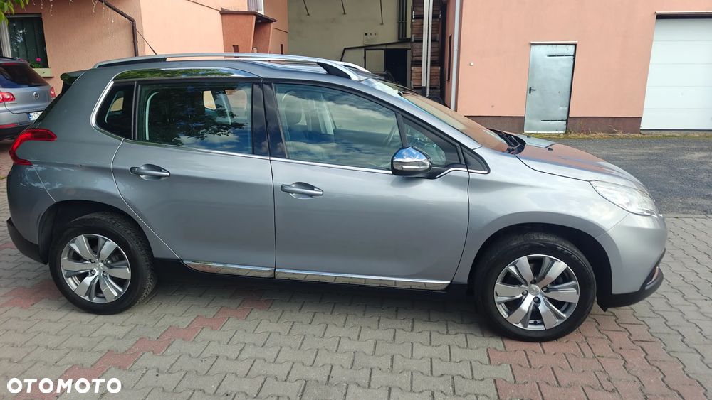 Peugeot 2008 1.6 VTi Allure - 22
