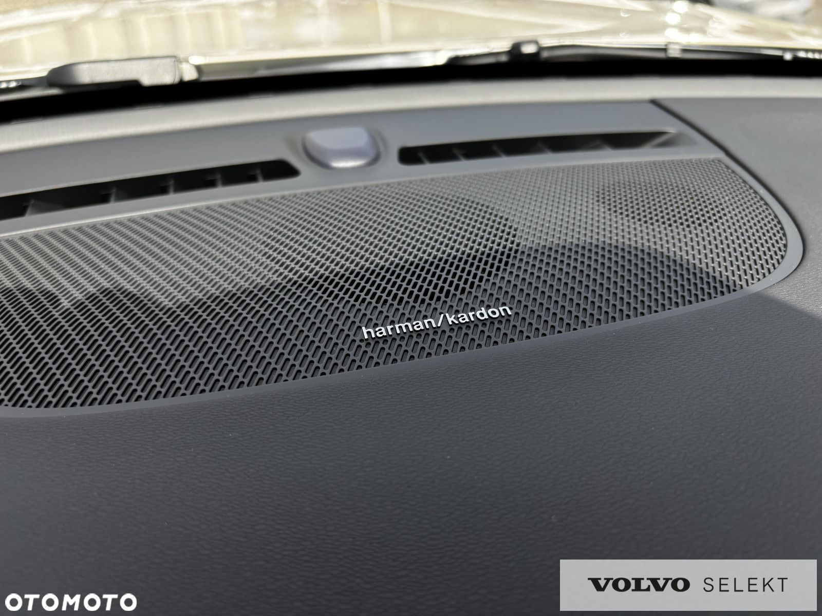 Volvo XC 40 - 21