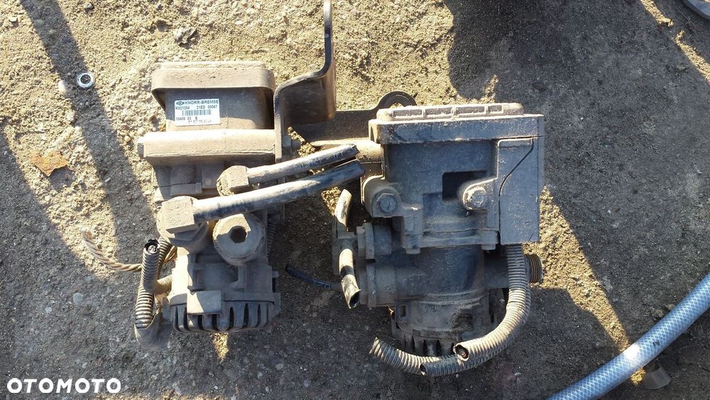 MAN TGX TGS ZAWÓR MODULATOR EBS HAMULC 81521066049 - 1