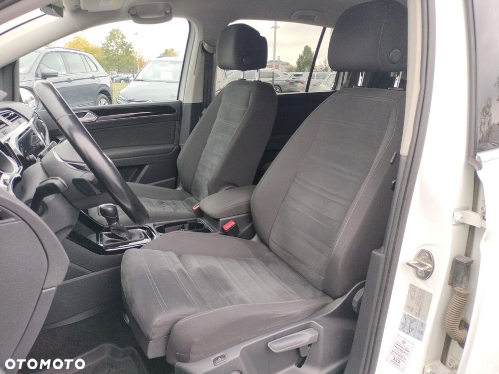 Volkswagen Touran 2.0 TDI BMT Highline DSG - 11