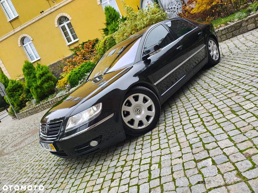 Volkswagen Phaeton - 26