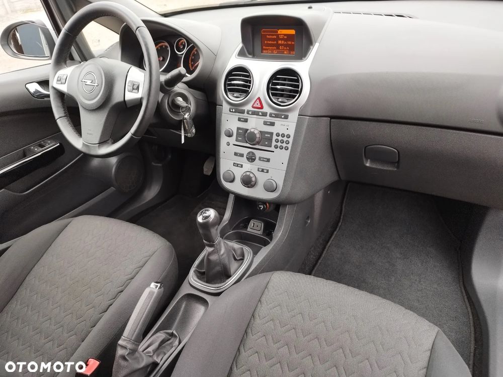 Opel Corsa - 21